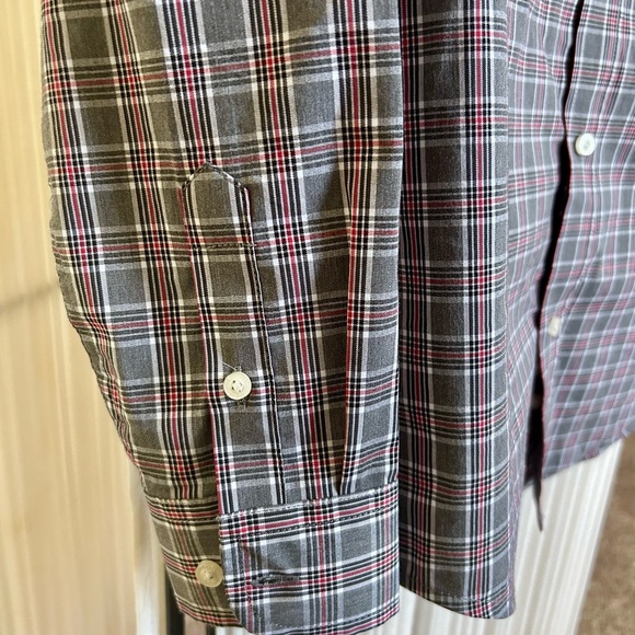 Boys IZOD Printed Long Sleeve Stretch Button Up Shirt - Picture 5 of 7